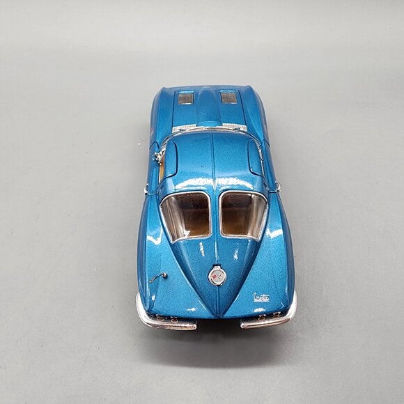 Jada 1963 Chevy Corvette Sting Ray 1:24 Diecast Blue Model Car - Picture 12 of 12